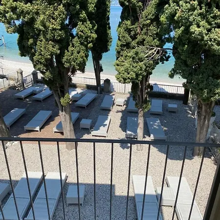Hotel Baia Dei Pini 3*