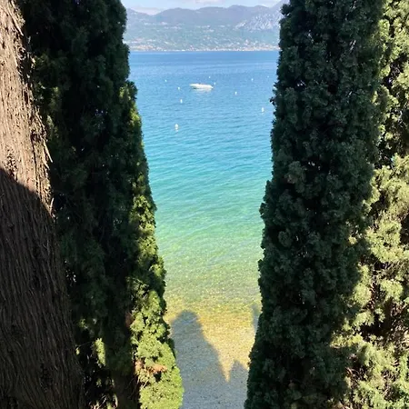 Baia Dei Pini Hotel